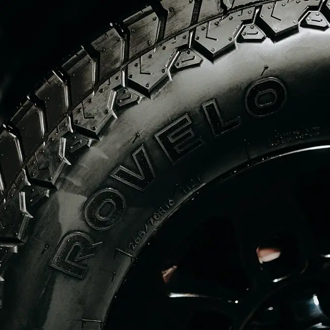 Close up of Rovelo Tire